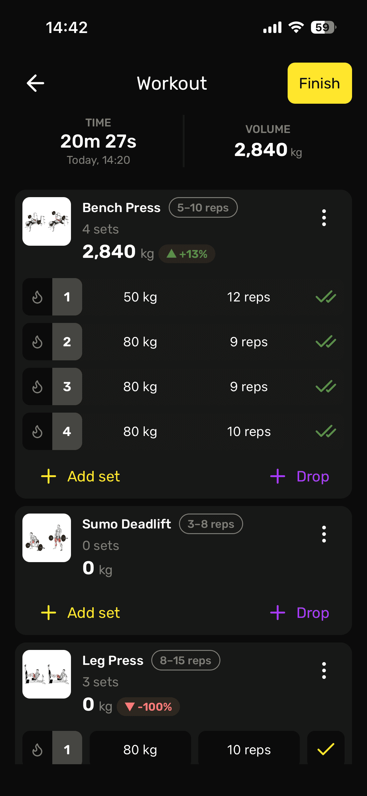 MuscleLab workflow screen: Log sets while you train
